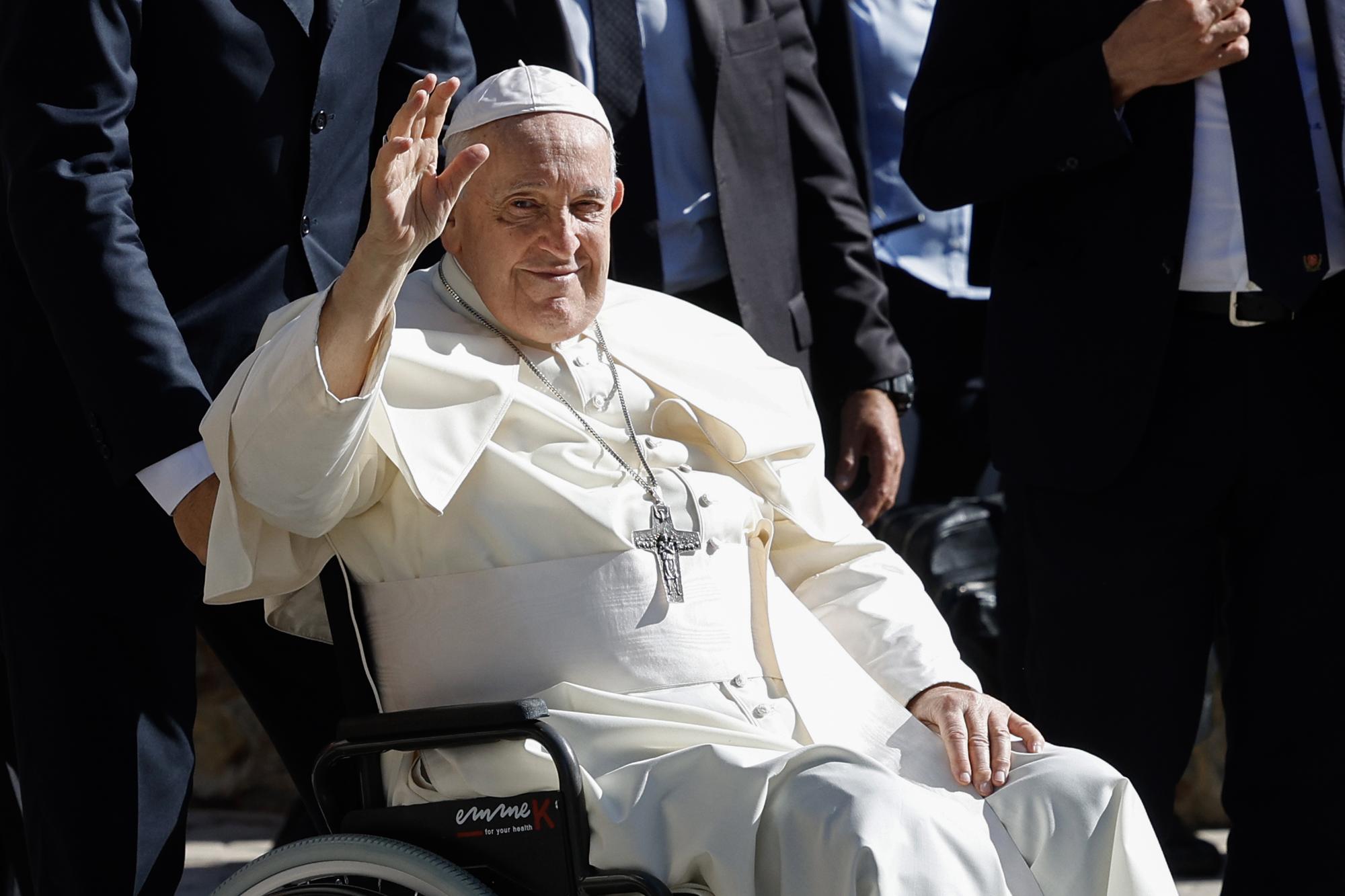 Novo apelo do Papa à paz: “Parem, em nome de Deus. Cessem o fogo”